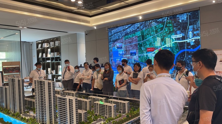 越秀悦见云庭实景图