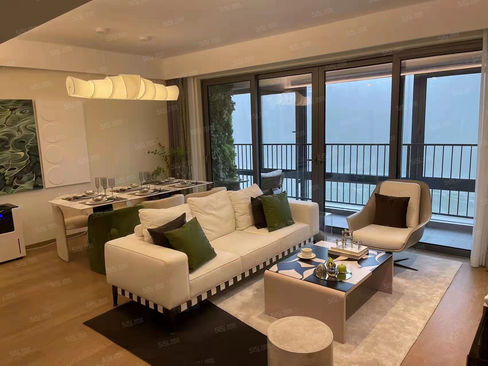 嘉致峰庭样板间