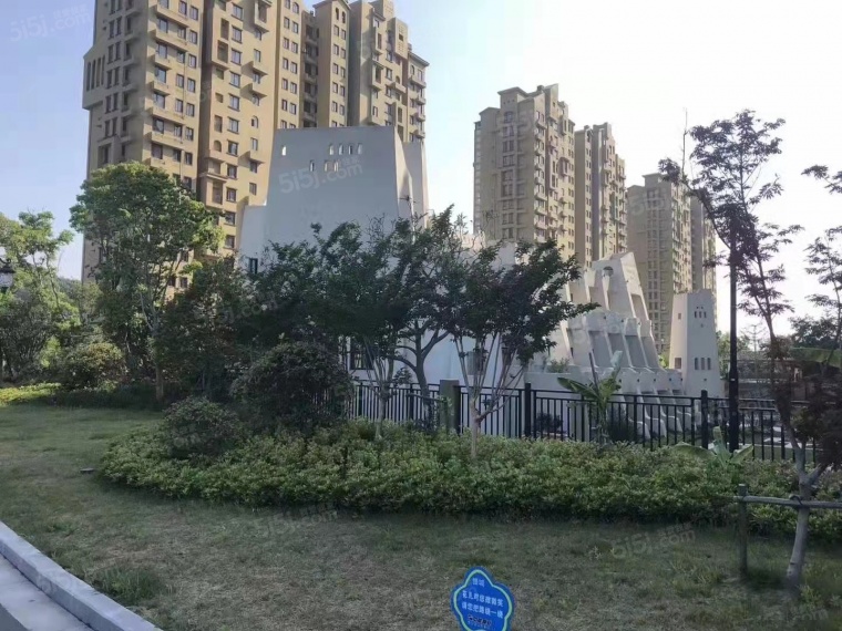 九龙山慢城实景图