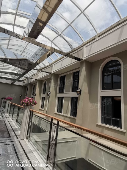 V格时代广场实景图