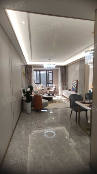 鸿翔·湖畔景园样板间