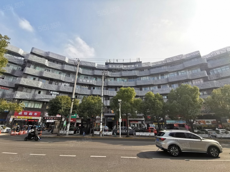 米拉公寓实景图