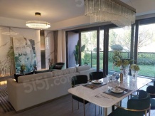 旭辉中建江上雅苑开发商营业执照相册