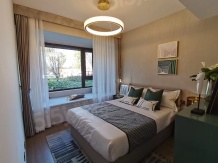 旭辉中建江上雅苑开发商营业执照相册