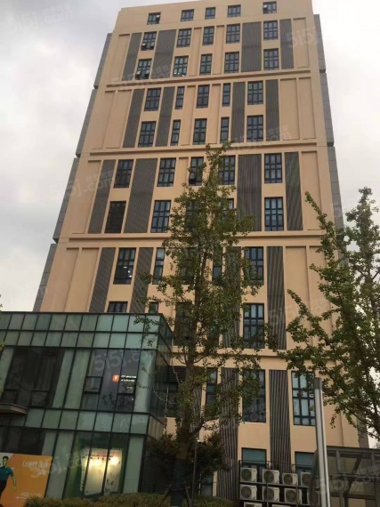 马利来广场实景图