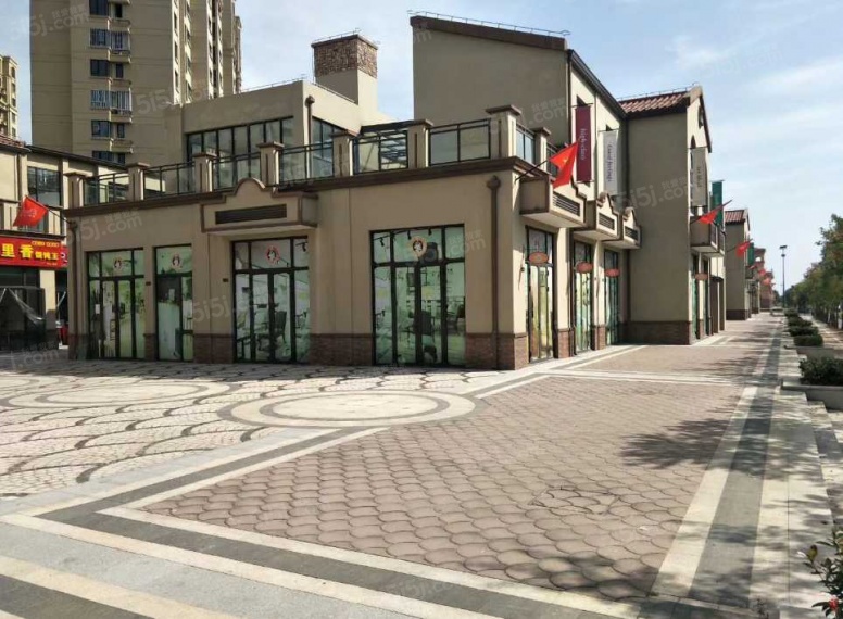 东方渔港商业街实景图