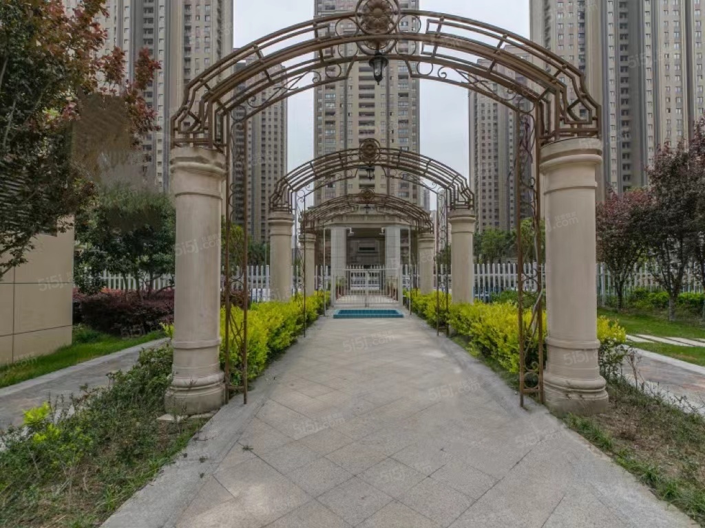 滨江裕花园实景图