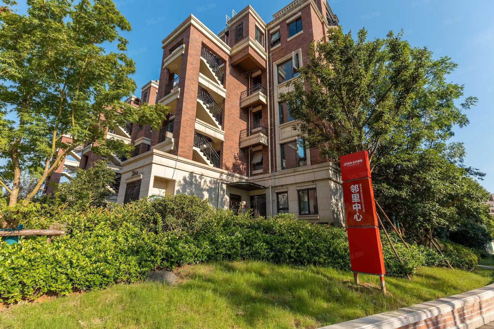 湖光晨樾实景图