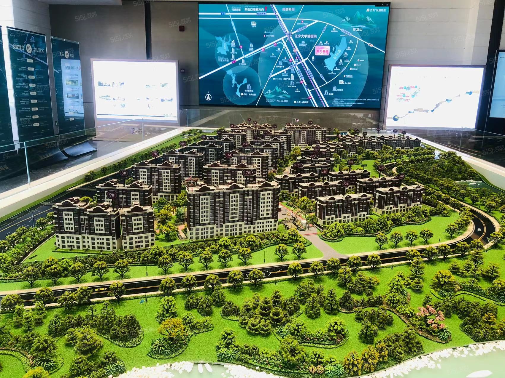 湖光晨樾沙盘图