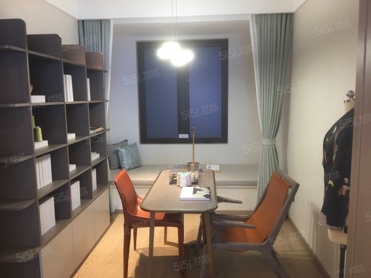 美的云悦天境样板间