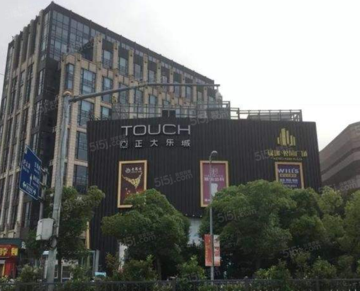 绿地北郊广场配套图