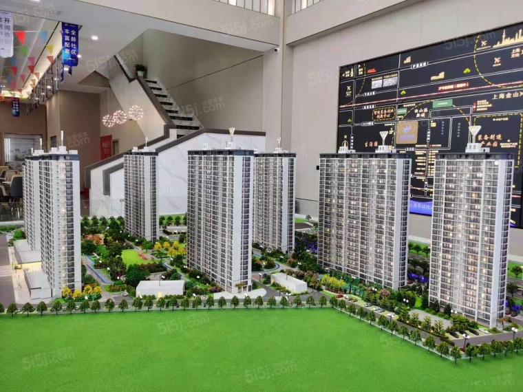 蓝庭景园项目现场