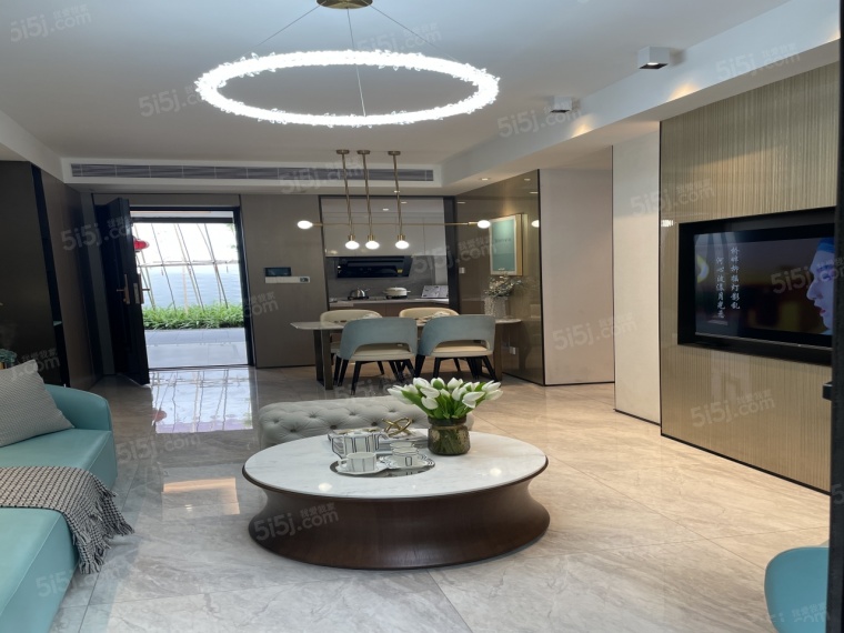 建发泊月湾样板间