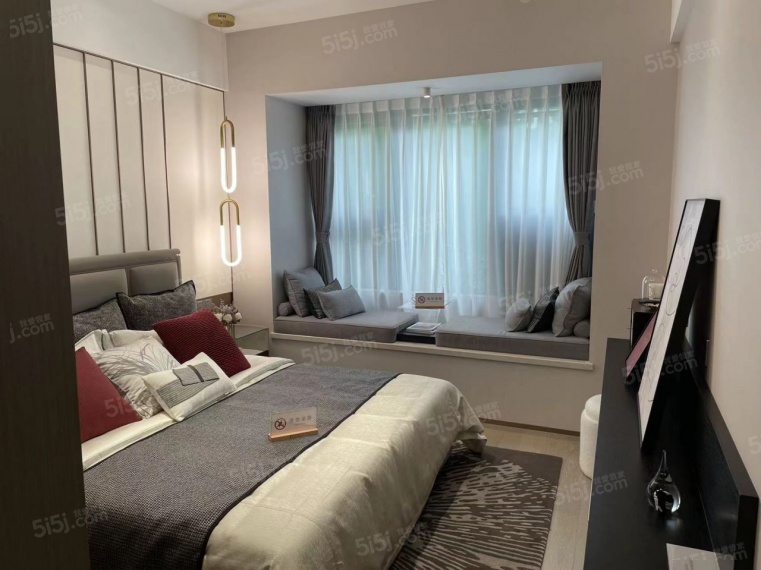 融创城铁未来中心样板间