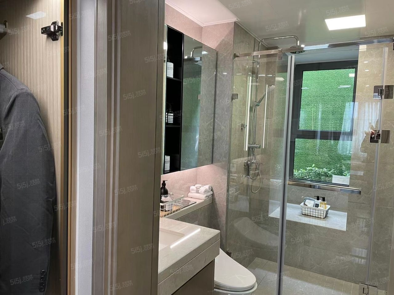 融创城铁未来中心样板间