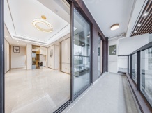 彰泰春岸雅筑开发商营业执照相册