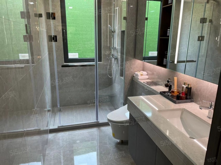 融创城铁未来中心样板间