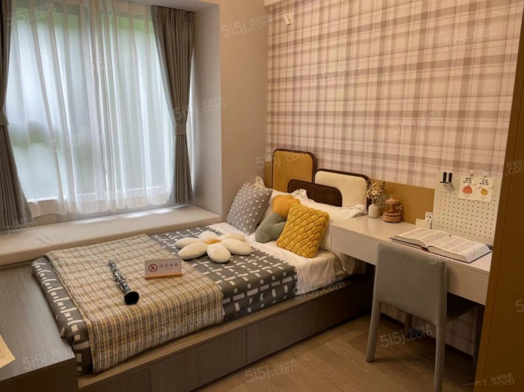 融创城铁未来中心样板间