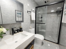 湾流空间开发商营业执照相册