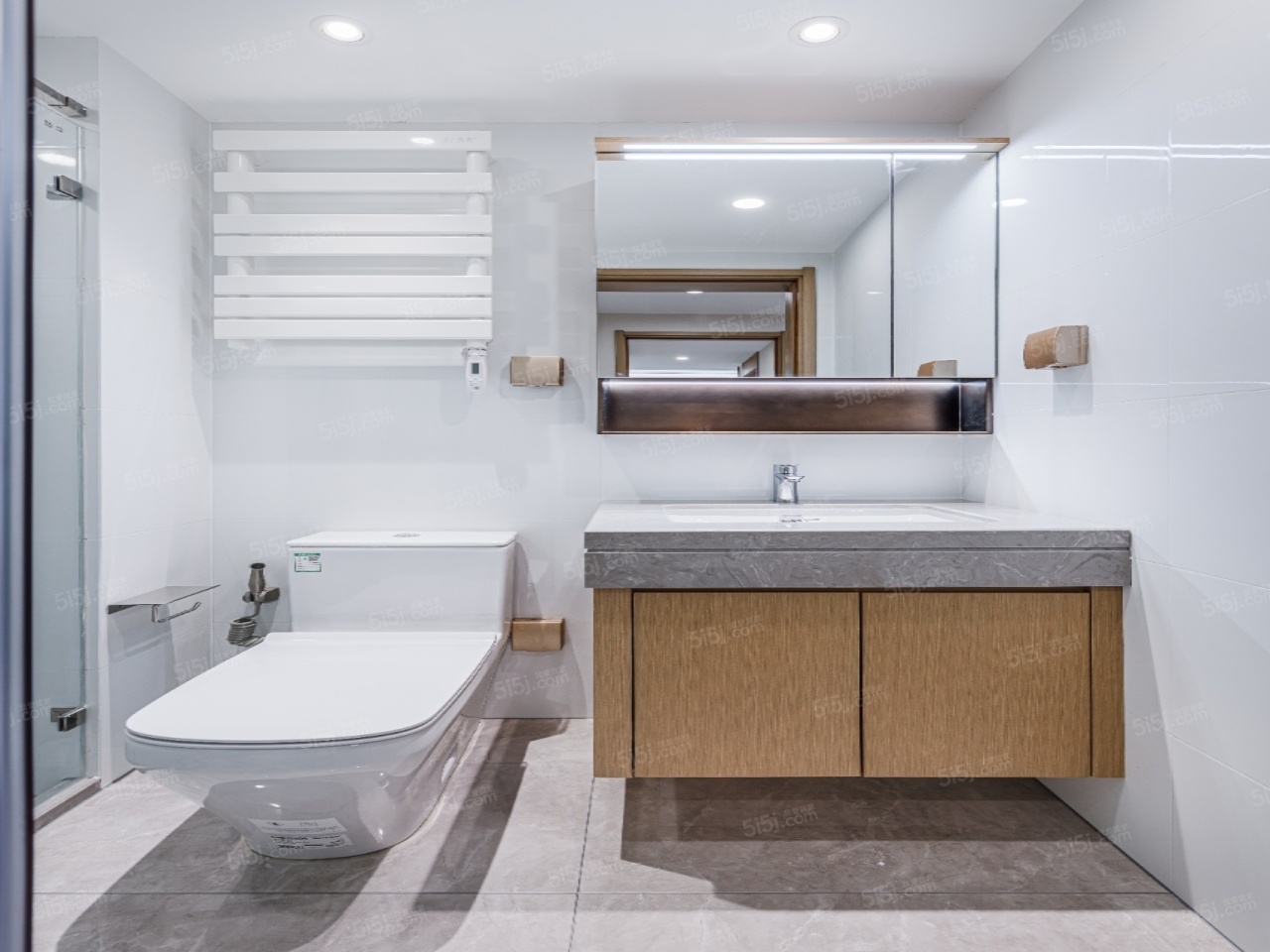 彰泰春岸雅筑样板间