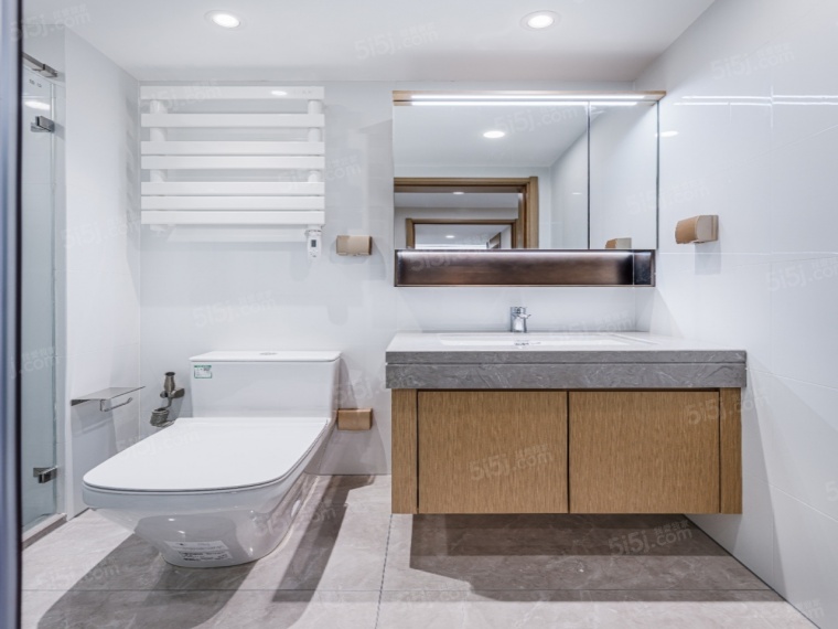 彰泰春岸雅筑样板间