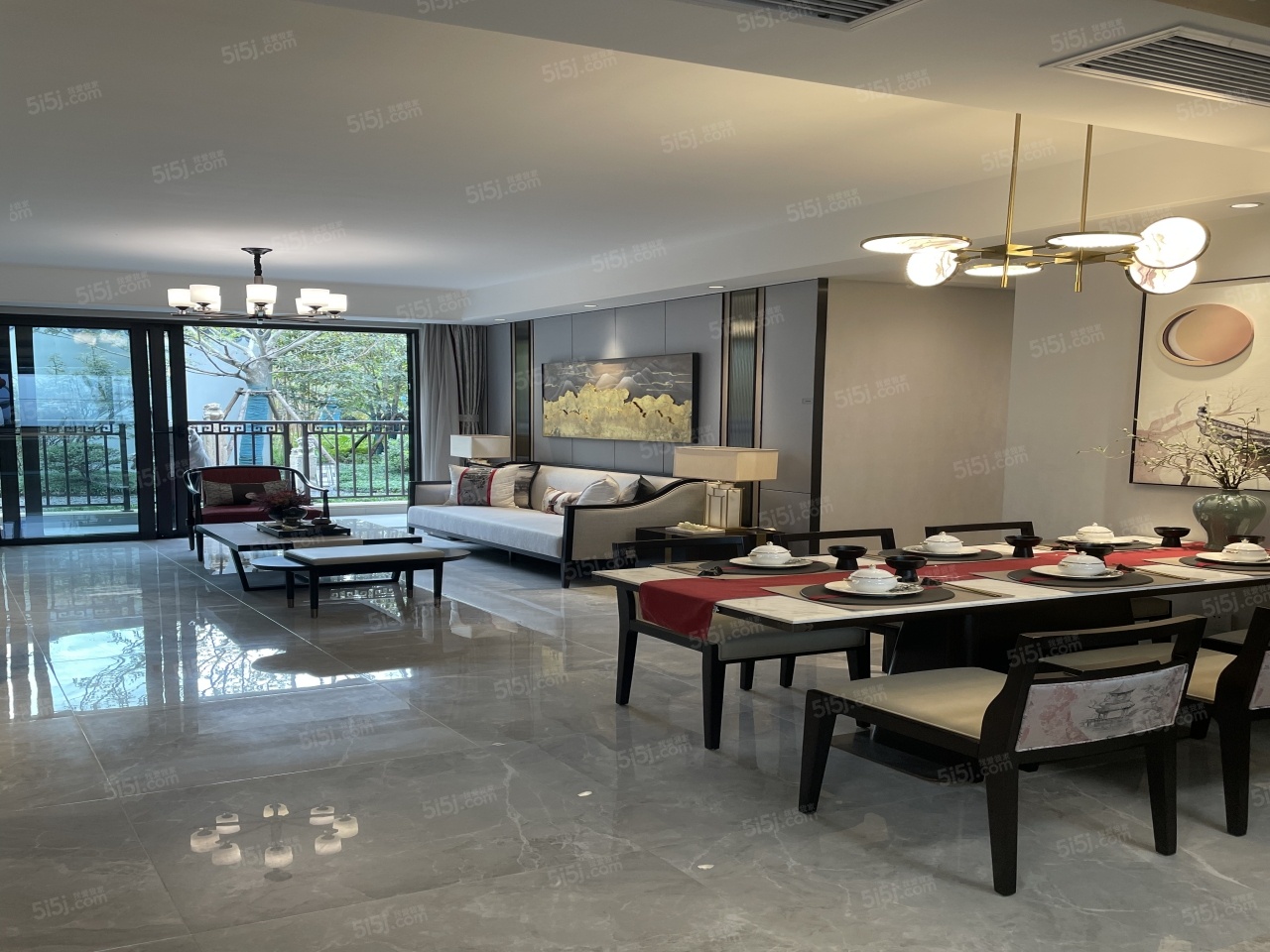 建发泊月湾样板间