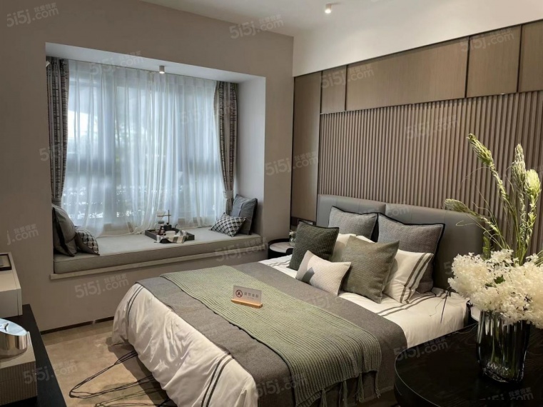 融创城铁未来中心样板间