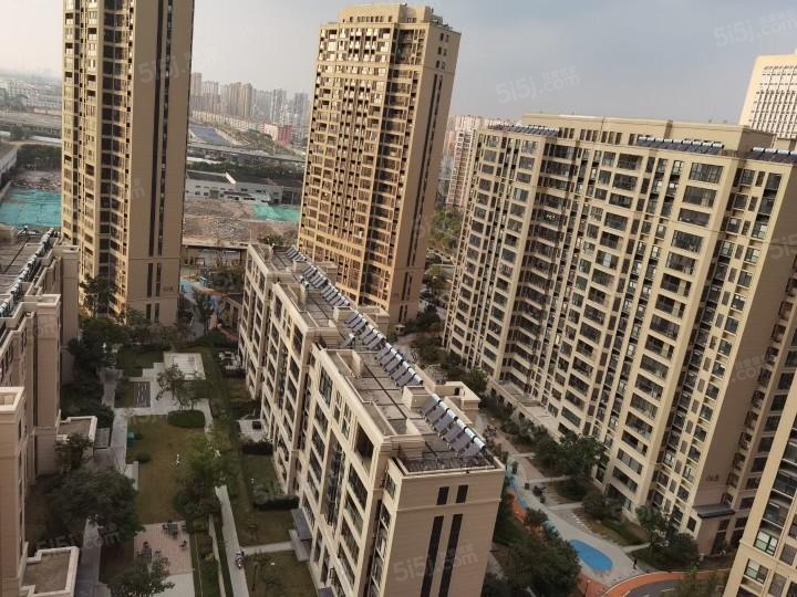 万科梅里上城实景图