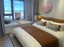 公园上城开发商营业执照相册