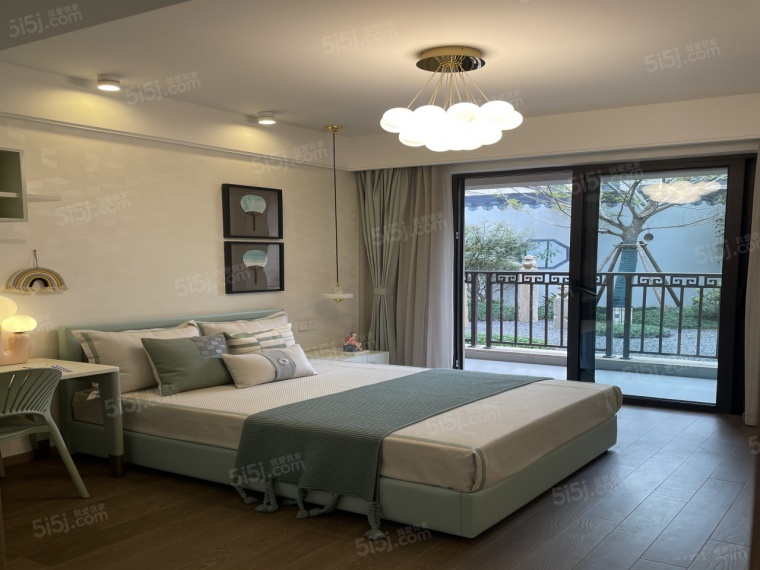 建发泊月湾样板间