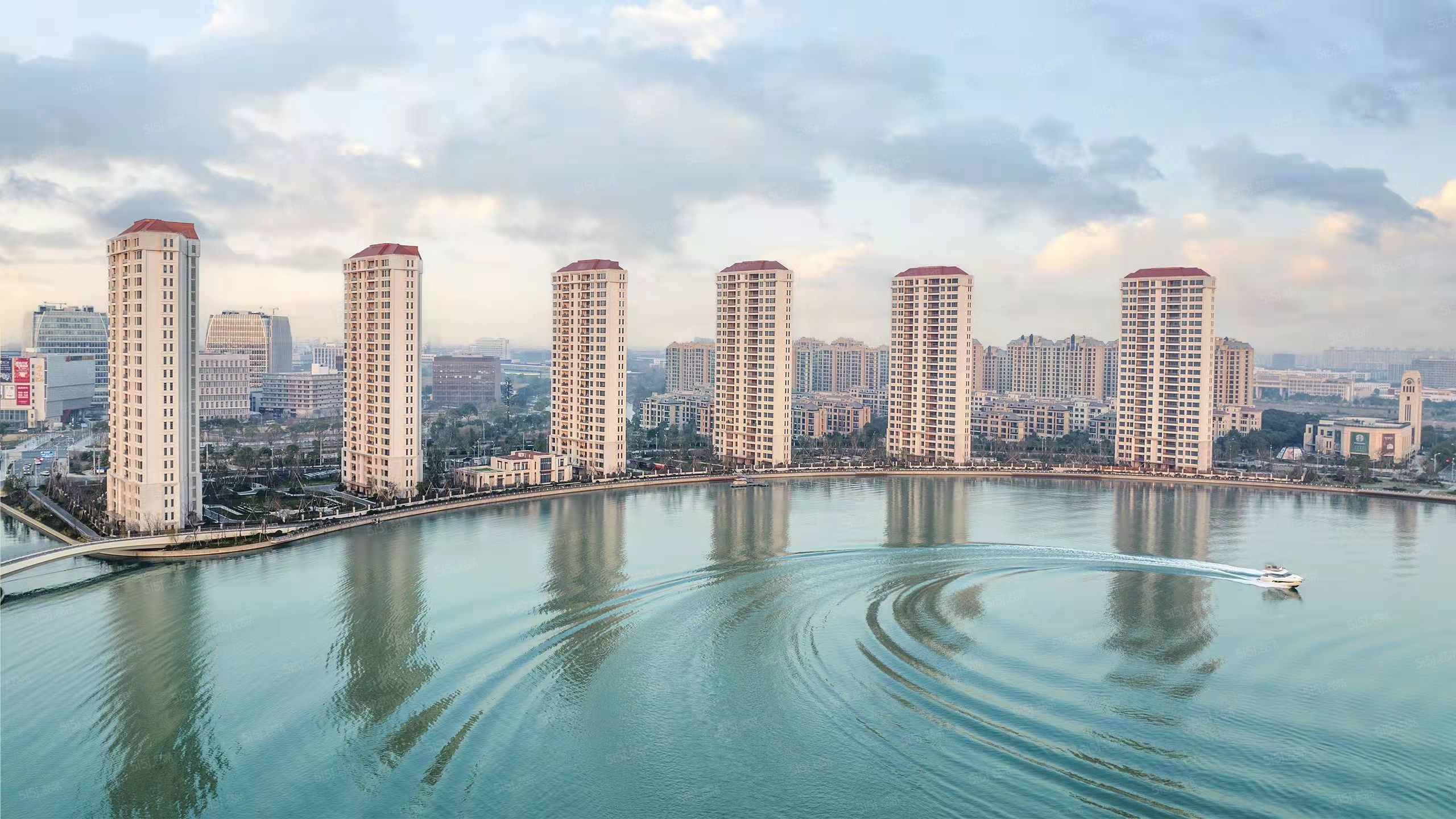 兰香湖壹号实景图