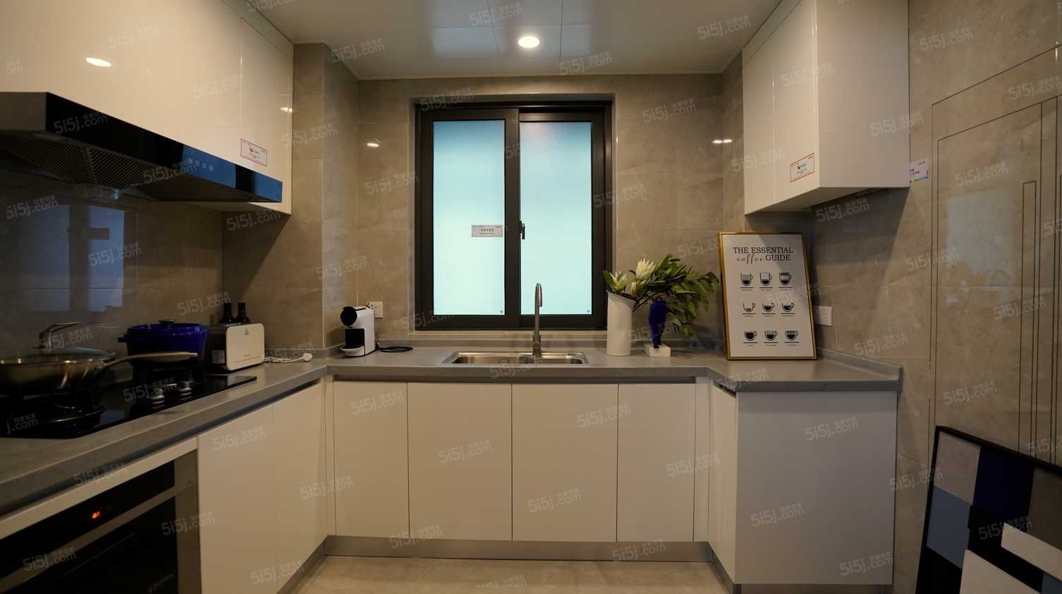 德信长粼之宸样板间