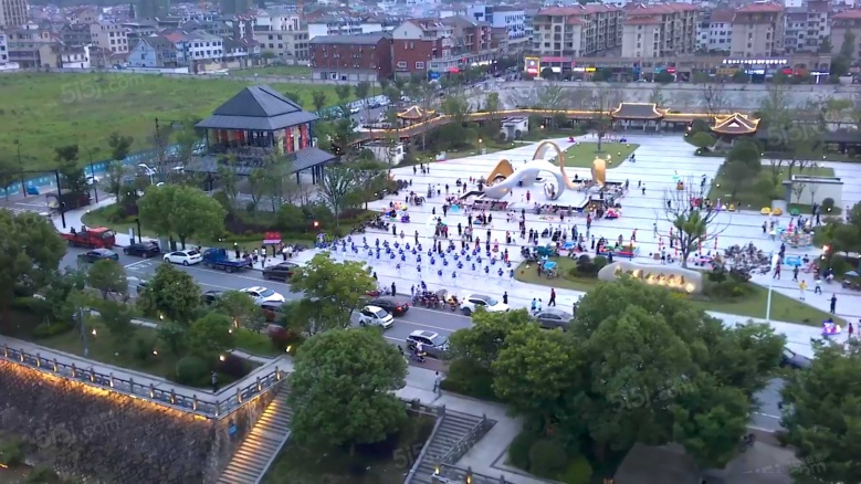 枫柏兰庭配套图