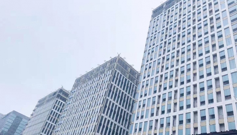 绿地商业中心实景图