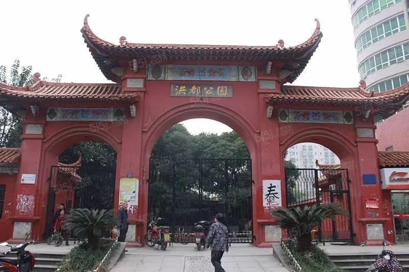 世茂云翰配套图
