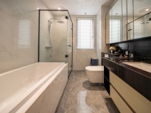 御璟天玺开发商营业执照相册