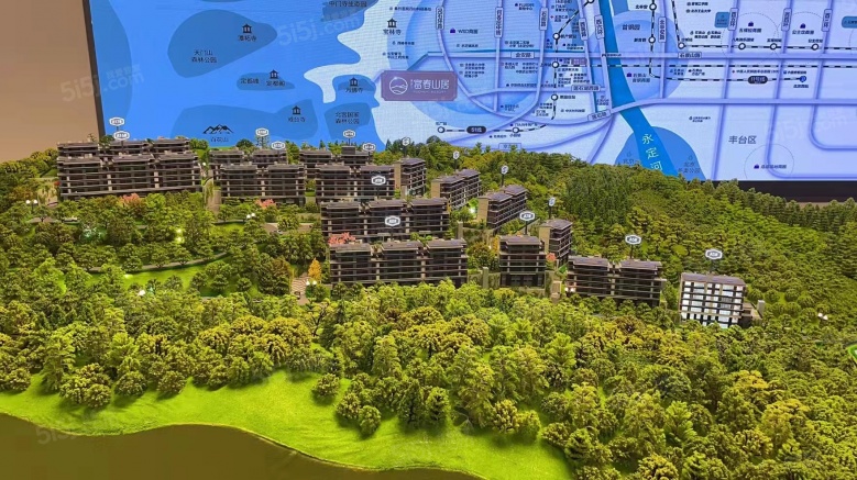 雅居乐富春山居沙盘图