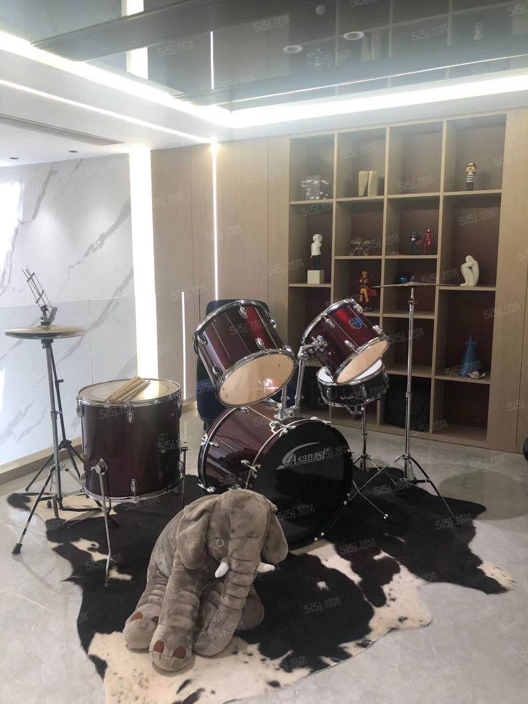 荣上青云府样板间