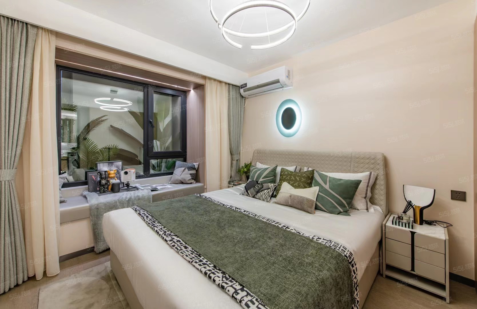 万科翡翠嘉和样板间