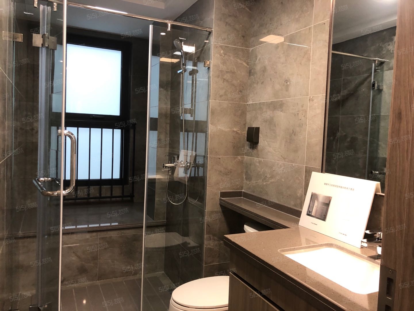 金科璀璨平江如苑样板间