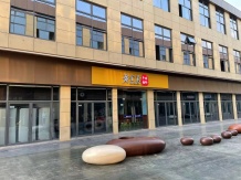 仙林国际开发商营业执照相册