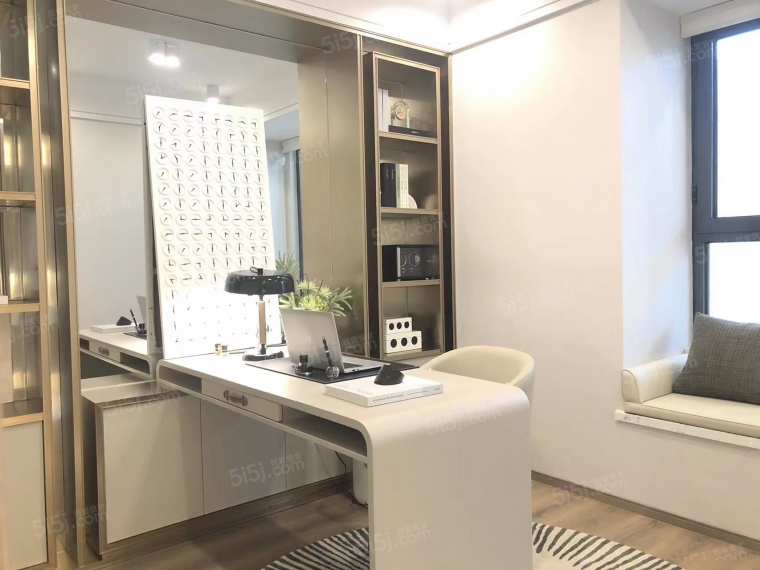 香江翡翠天辰样板间