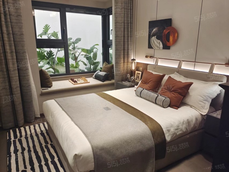 龙湖天璞样板间