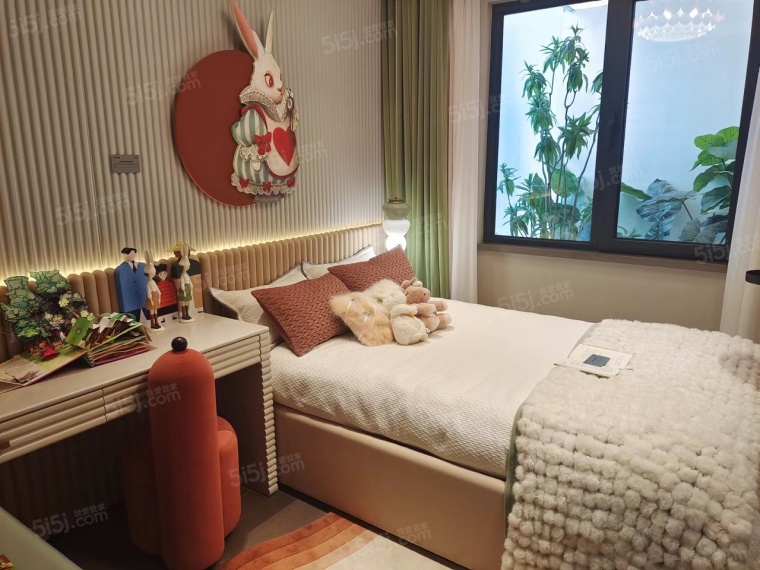 龙湖天璞样板间