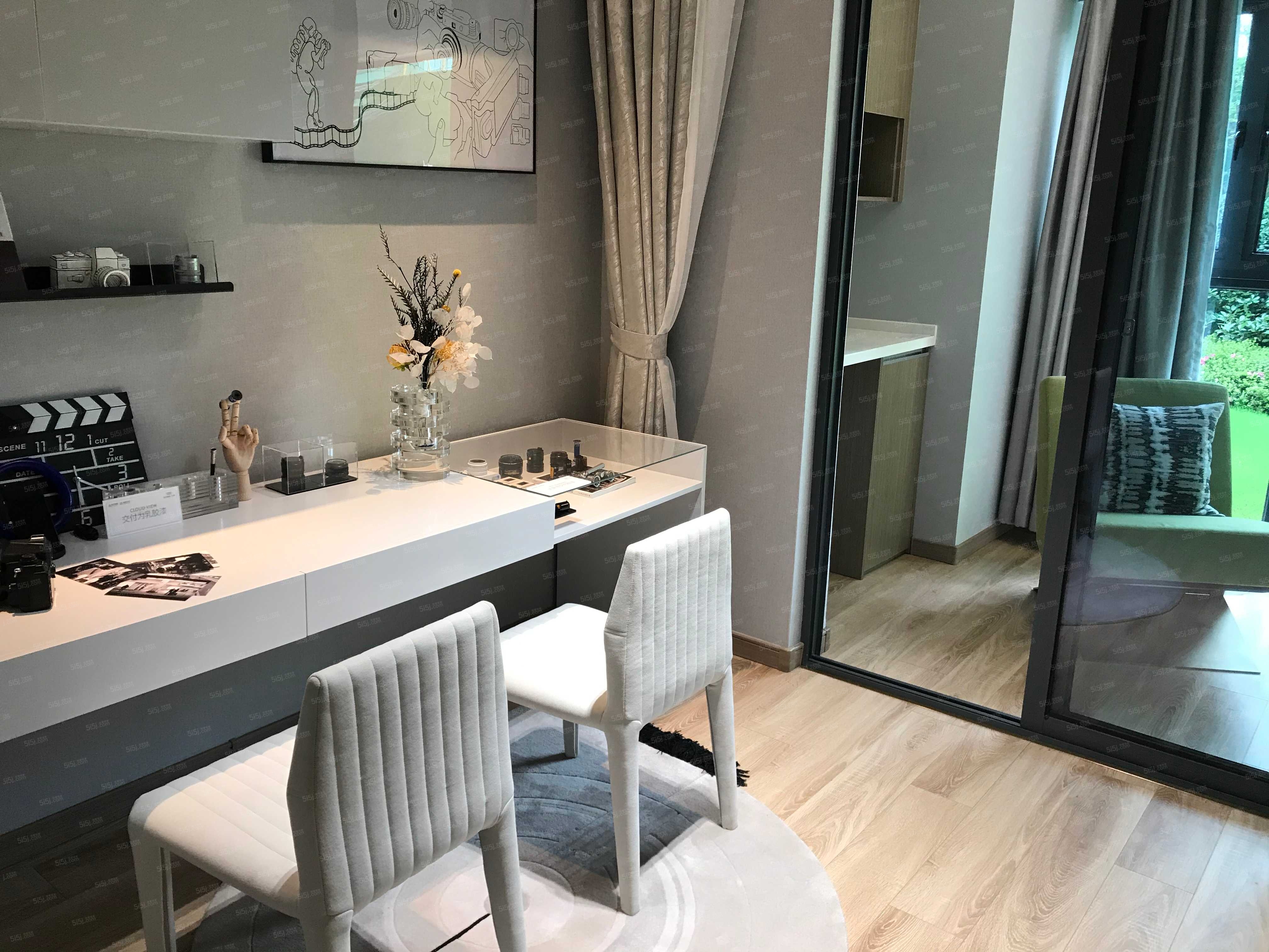 远洋靖淞云璟样板间