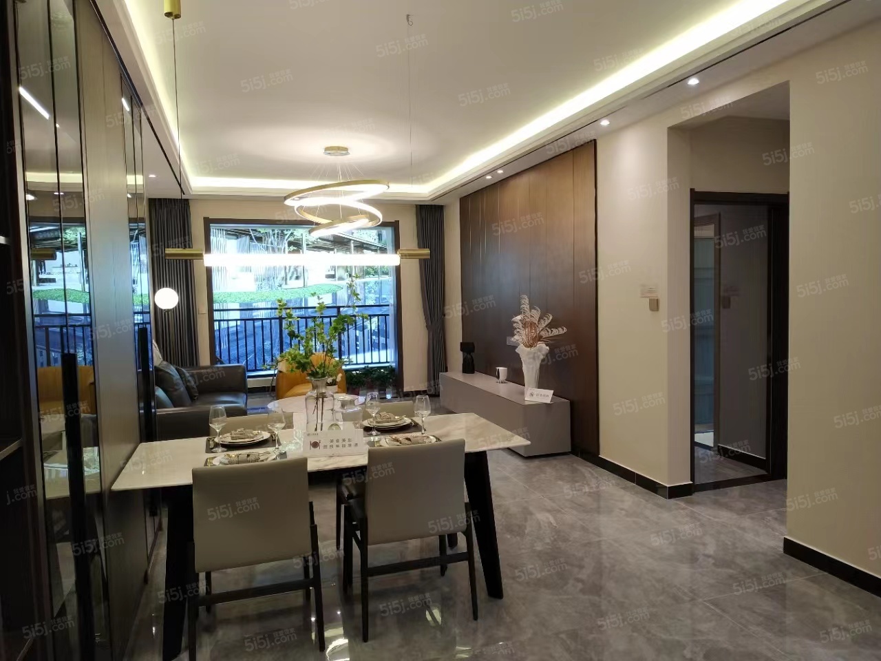 鑫苑远洋臻园样板间