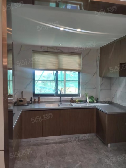 橘红九里样板间