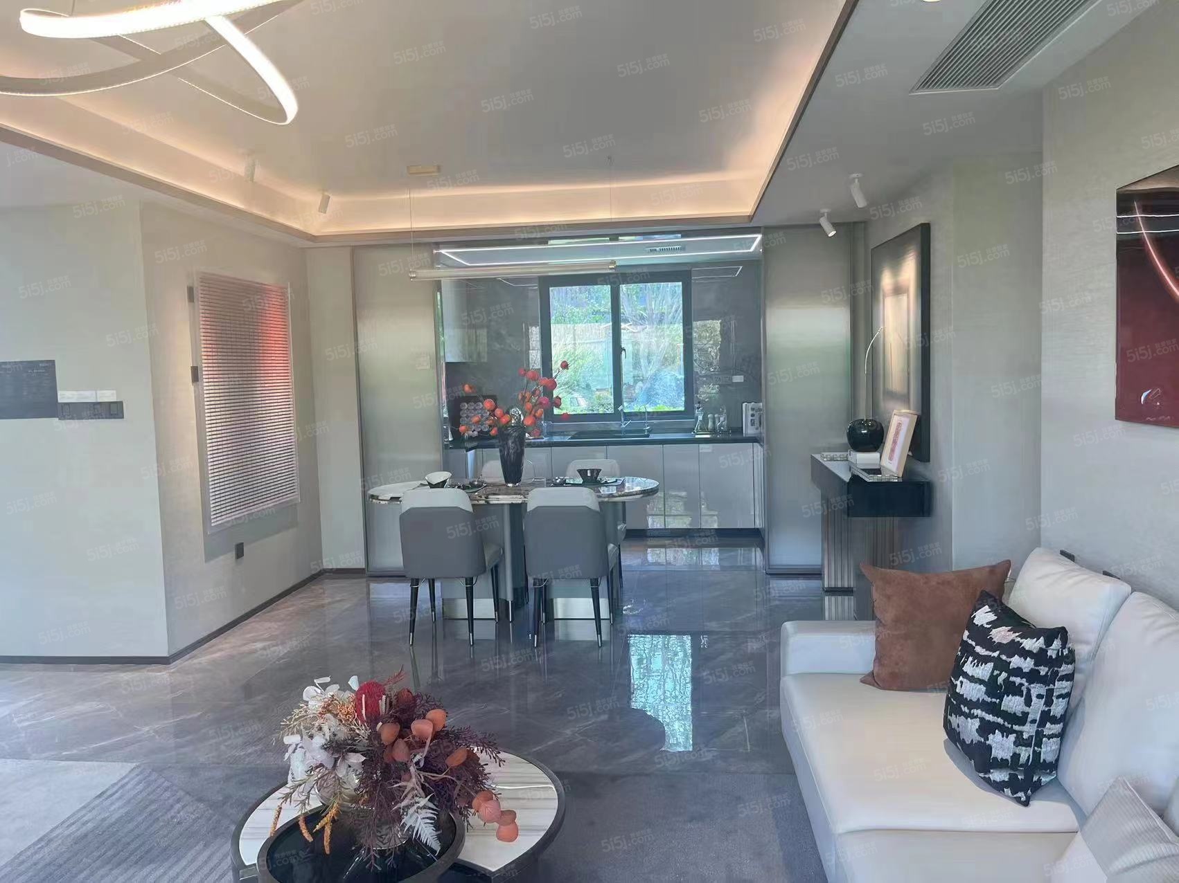 万科紫辰光年样板间