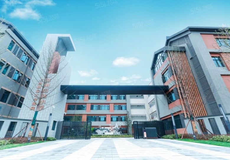 美林上苑配套图