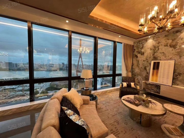 珑悦滨江样板间